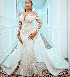 Plus Size Mermaid 2022 Wedding Gowns With Detachable Train Beaded Lace Appliqued Bridal Gown Custom Made Robe de mariee