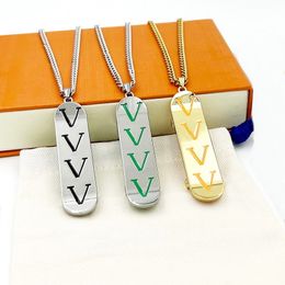 Europe America Fashion Men Womens Lady Gold/Silver-colour Hardware Engraved V Initials Enamel Skateboard Pendant Chain Necklace MP3276 MP3277