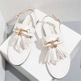 Women Flat Sandals Designer Womens Slides Leather Casual Shoes Tassel Flip Flops Sandal Summer Beach Slipper