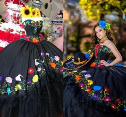 Black Mexican Style Quinceanera Dresses Charro 2023 Flowers Embroidered Lace Layers Tulle Satin Ball Gowns Off The Shoulder Sweet 15 Dress Party Girls Formal