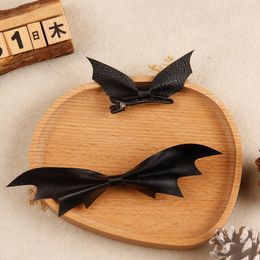 leather ornaments UK - Hair Clips & Barrettes Halloween Gift Hairpin Bat Leather Clip Theme Decoration Children Small Ornaments BNHair