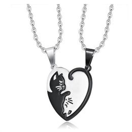 Black White Cute Cat Couple Necklaces Stainless Steel Cat Bring Good Luck Heart Pendant Necklace for Best Friends Gift Jewellery GC1376