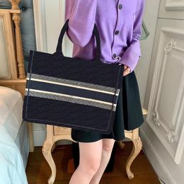 Опт Женские сумочки сумки для покупок высококачественный дизайнер роскошной дизайнер для путешествий на плечах