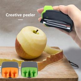 1pc Two-finger Planer Fruit Peeler Anti-shaving Hand Melon Planer Apple Potato Carrot Grater Kitchen Stainless Steel Peelers