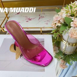 Designer de luxo Amina Muaddi Sandals New Clear Begum Begum Glass PVC Crystal Transparent Slingback Sandal Heel Bomba