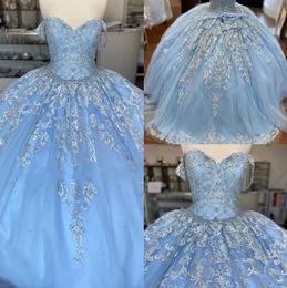Baby blu blu tulle dolce 16 abiti fuori dalla spalla floreale Applique in rilievo in perline di tulle posteriore Vestidos de Quinceanera Abiti da ballo2095