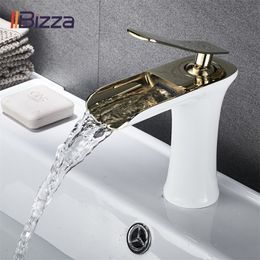 Basin Faucet Black Waterfall Bathroom Faucets Hot Cold Water Basin Mixer Tap Chrome Brass Toilet Sink Water Taps Crane Gold 1401 T200107