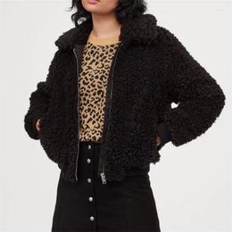 Women's Jackets MESTTRAF Women 2022 Fashion Warm Faux Fur Teddy Loose Coat Retro Long Sleeve Stand Collar Cardigan Outerwear Streetwear
