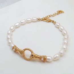 INS Summer Summer Natural Barroco Colar de Pearl Handshake Bracelet Niche Design Trend Fashion Fashion Feminino Acessórios para jóias para todas as partidas