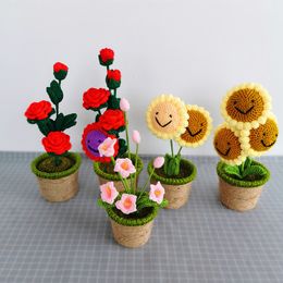Handmade Simulation Sunflower Rose Flowers Plush Plants Home Bedroom Decoration Christmas Valentine Gifts 220531