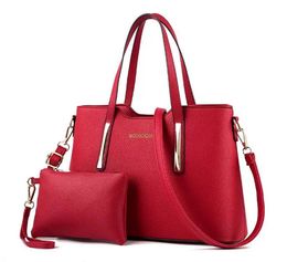 women's Shoulder Bags Cross Body Top Leather Quality Hot Famous Designer Handbags Bucket Shoulder Bag luxury Women Fashion Clutch Plain String totes H0347