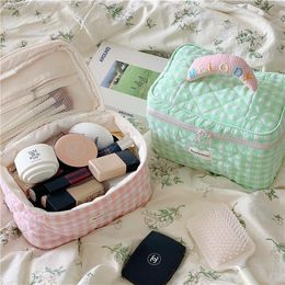 Cosmetic Bags & Cases Korea Plaid Bag Quilted Makeup Organiser Women Storage Pouch Large Travel Box Zipper Beauty CaseCosmetic