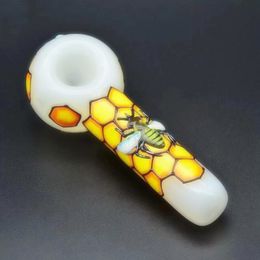 Latest Colourful Pyrex Thick Glass Pipes Handmade Smoking Tube Bong Handpipe Portable Innovative Design Insect Shape Dry Herb Tobacco Oil Rigs Holder DHL Free