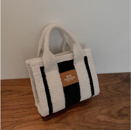 CY6017 Designer Shoulder Bag Retro Female Trendy Handbag Luxury Big Fashion High Capacity Shopper Shopping Tote