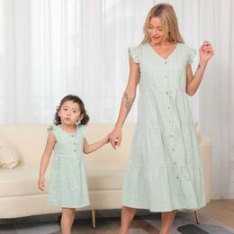 mommy dresses UK - Family Matching Outfits Summer Mother And Daughter Cotton Solid Ruffle Dresses Mommy Me Dress Children's ClothingFamily