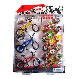 Wholesale 8pcs Bicycle Finger Skateboard Sets Funny Mini Fingerboards Kit Miniature Toys For Kids Gift