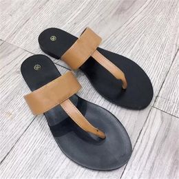 New Style Women Designer Sandals Leather beach Flat Slippers Fashion Slide Metal Letters Big Summer Woman Shoes