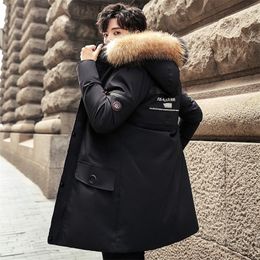 Новые зимние длинные куртки мужчины Coats 8xl повседневная теплая толстая меховая оболочка Parkas Men New Luxury Outwear Водонепроницаемое пальто Parka T200117