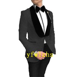 Handsome Embossing Groomsmen Shawl Lapel Groom Tuxedos Man's Suits Wedding/Prom/Dinner Man Blazer Jacket Pants Tie K730