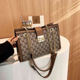Hong Kong Printed chain bag fashion one shoulder portable Tote Bag 65% Off handbags store sale