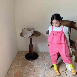 Girls Spring autumn cotton fashion ruffles overalls 2 colors loose cute Suspenders 210708