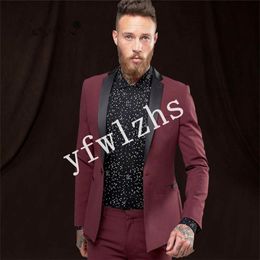 Handsome One Button Groomsmen Notch Lapel Groom Tuxedos Men Suits Wedding Prom Man Blazer ( Jacket+Pantst+Tie) Y399