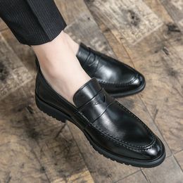 Men Shoes Loafers slip on Classic British Style Casual Dress Personality Classic Brand leather Comfy Drive Boat