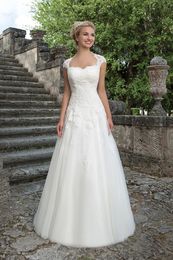 Wunderschönes A-Linien-Hochzeitskleid mit Applikationen, Spitze und Perlen, langes Elfenbein-Tüll-Brautkleid mit Flügelärmeln, königlicher eckiger Ausschnitt, Robe De Mariée, Vintage-Brauthochzeitskleider