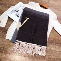 Stylish Women Cashmere Scarf Printed Scarves Soft Touch Warm Wraps Autumn Winter Long Shawls