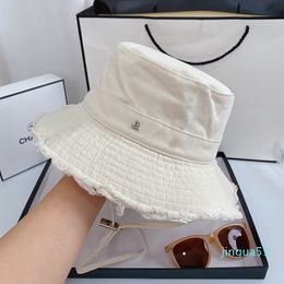 Fashion Bucket Hats Sun Caps For men womens Embroidery Cap Wide Brim Hat