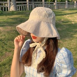 Berets Lace Bucket Hat Women Cute Floral Fisherman Summer Beach Visor Adjustable Ribbon Wide Brim Bonnet Elegant Cap LuxuryBerets