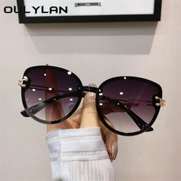 Oulylan Fashion Cat Eye Sunglasse Men Gradient Sun Glasses Metal Frame Outdoors Shades Ladies Blue Tea 220629