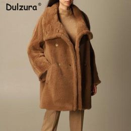 Brand Design Big Collar Teddy Bear Jacket Women Winter 2021 Thick Warm Fur Coat Oversized Overcoats Ladies Chic Street Outerwear T220716