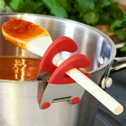 1Pcs Stainless Steel Pot Side Clips Antiscalding Spoon Holder Rubber Kitchen Gadgets 220727