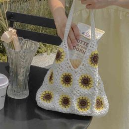 Casual Sunflower Crochet Tote Bags Bohemian Granny Square Knitted Women Shoulder Bag Handmade Woven Summer Beach Handbags Small 220705