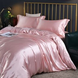 High Quality Mulberry Silk Bedding Set Satin High-end Satins Luxury Bedding Sets 4 Pcs Solid Colour 100% Silk Duvet Cover