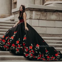 2022 Vintage Black Mexican Quinceanera Dresses Sweet 16 Dress Charro Flower Embroidered Satin V Neck Party Gowns