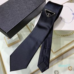 Mens Women Designer Ties Fashion Neckties Unisex Handmade Luxury Men Silk Tie Leisure Suit Neck Ties For Party