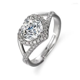 Wedding Rings Simulation Moissanite Ring Female Fashion Hollowed-out Heart-Shaped 1 Karat Diamond Engagement Kenn22