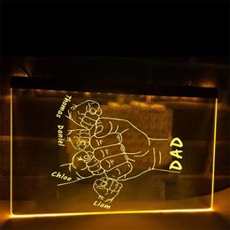 Personalised RGB LED Acrylic Nightlights Dad Child Fist Custom Family Names Neon Lamp for Fathers Day Birthday Home Decor Gift 220623