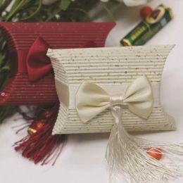 Candy box with tassels bowknot pillow box Red Decoration Bowknot Party Sweet Favours Foldable Wedding gift box