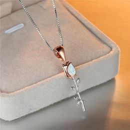 Pendant Necklaces Cute Female White Opal Necklace Classic Silver Color Chain Trendy Rose Flower Wedding For WomenPendant