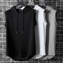 Designer Men Tops Vest Sweater Sleeveless Vest Top Men's Casual T-shirt Solid Color Hooded T-shirt Hip Hop Sweatshirt