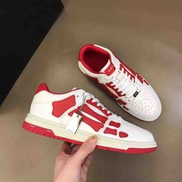 High top casual shoes Leather Sneakers Spring Men Women runner Shoes Designer Low Shoe Leather Bones Applique Upper Sport 35-45