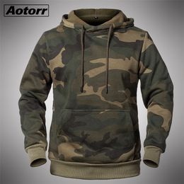 Camouflage Men Hoodie Brand Hip Hop Sweatshirt Male Spring Autumn Fleece Hoody Tops Warm Hooded Pullovers Mens Army Coat 201130