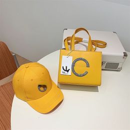 2022 New Fashion Women's Bag and Cap Set with Shine Drill Designer Crossbody Shoulder Bags Brand Flap Wholesale