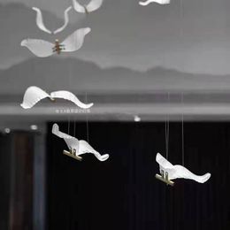 Pendant Lamps Flying Bird Seagull Art Shop Decoration Sales Office El Sand Table Duplex Corridor Designer ChandelierPendant