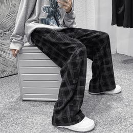 Autunno Pantaloni di Velluto A Coste Degli Uomini di Modo Retro Casual Pantaloni A Quadri Uomo Streetwear Hip Hop Pantaloni Larghi Etero Maschio di Grandi Dimensioni S-5XLT220716