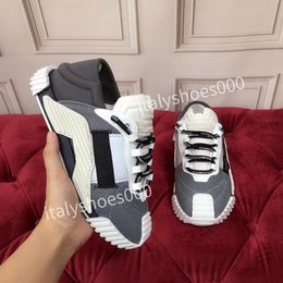 2022 Women and man Sneakers 34-41 Designer Shoes Lnspired by motorcycle wheels a nylon gabardine sneaker has Thick rubber sole hc200907
