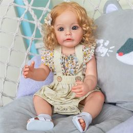 55cm Yeniden doğmuş yürümeye başlayan çocuk prenses suesue tam vücut silikon bebek bebekleri eldent paiting köklü saç banyosu kızlar için 220707